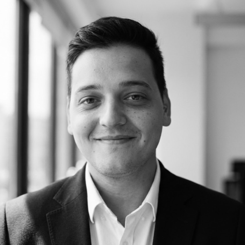 Mark Angjelovikj Bennet